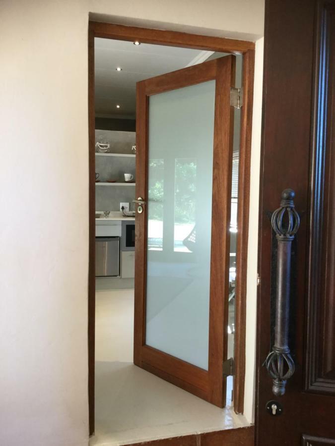 27 Pinehurst White River Exterior foto